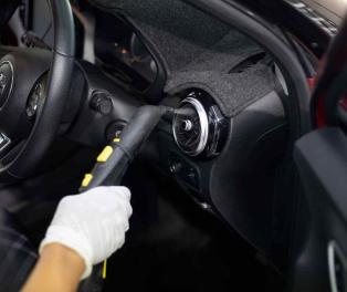 Lavage auto intérieur Lille