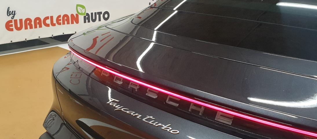 Lavage voiture extérieur Lille